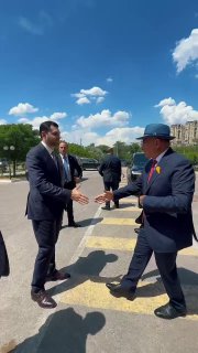 Премьер-министр Армении Никол Пашинян выступает с заявлением о подготовке к COP17 в Ереване