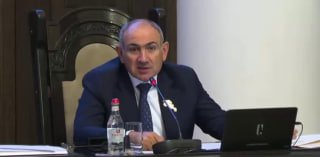 Никол Пашинян выступает с заявлением о внеплановых проверках учреждений в Севане