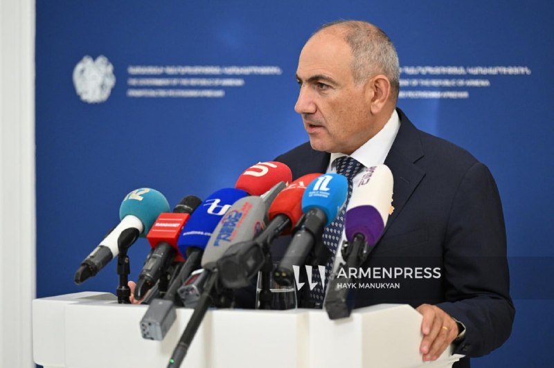 Премьер-министр Армении Никол Пашинян на брифинге, Ереван
