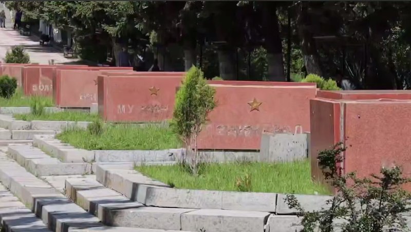 Мемориальный комплекс «Мать Армения» в Гюмри