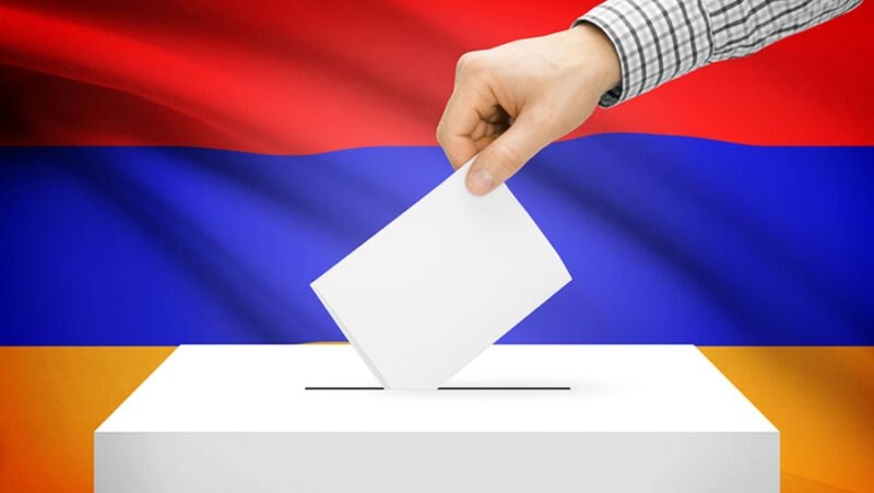 Избирательный участок в Севане в день тишины