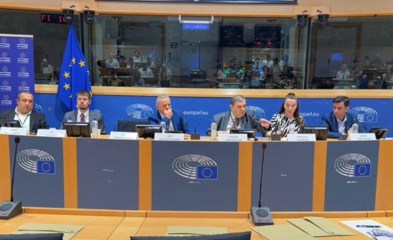 Избирательный участок в Ереване на выборах в Армении