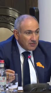 Никол Пашинян на пресс-конференции