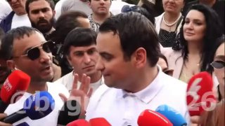 Наблюдатели на избирательном участке в Севане следят за ходом голосования