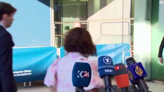 Кая Каллас на заседании в Брюсселе обсуждает давление России на Армению