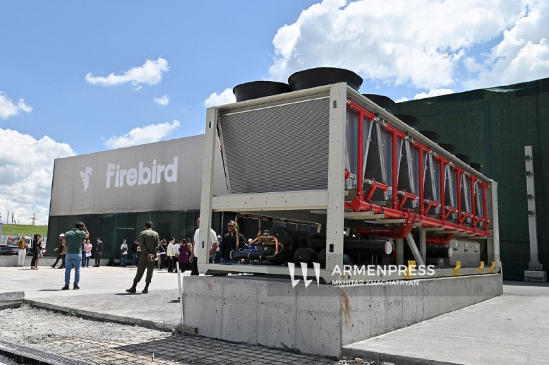 В Армении завершается строительство суперкомпьютерного центра ИИ Firebird под Разданом