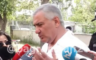 Избирательный участок в Севане, наблюдатели фиксируют явку