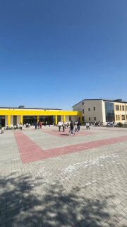 Строительство средней школы в селе Покр Веди Араратской области