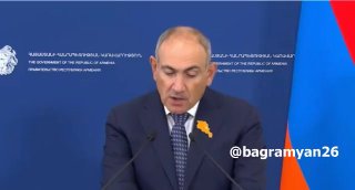 Избирательный участок в Армении, наблюдатели и урны для голосования