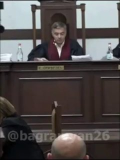 Заседание Конституционного суда Армении по выборам в Севане с участием наблюдателей
