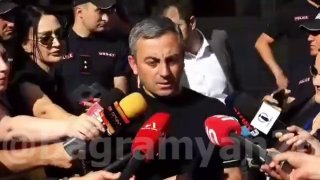 Избирательный участок в Севане, наблюдатели следят за голосованием